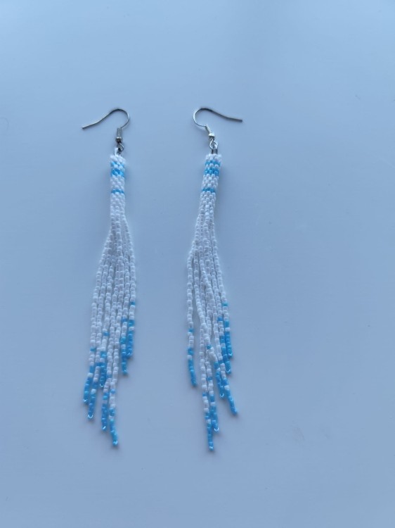 Kolczyki z koralików Miyuki w kolorystyce błękitu i bieli