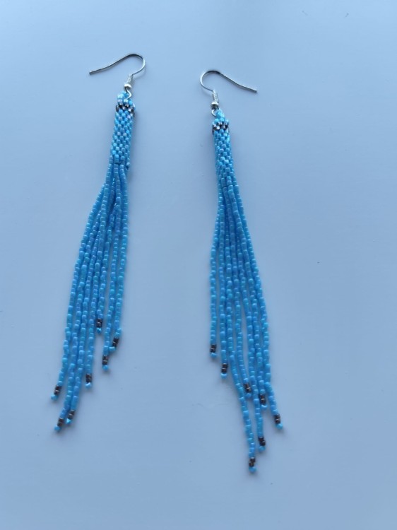 Kolczyki z koralików Miyuki w odcieniu delikatnego błękitu