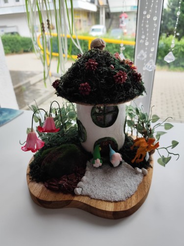 Leśny domek - widok od przodu