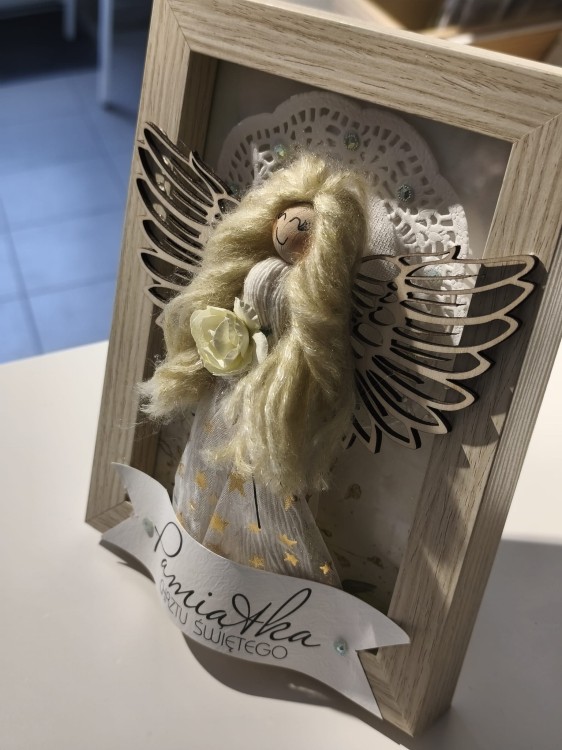 Obrazek Anioł - Pamiątka Chrztu Świętego - widok od prawej